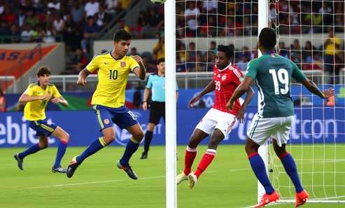 Por un cupo al repechaje Colombia vs Perú