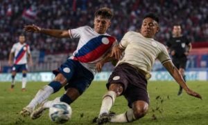Decisivo Nacional vs Universitario Define el Grupo B 2026